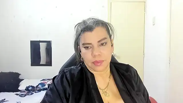 vikyadams's cam snapshot