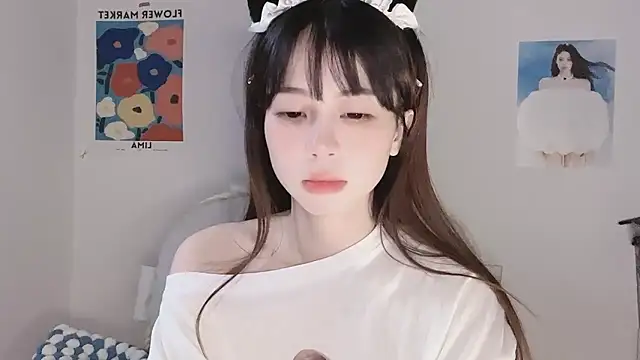 -Hottie's cam snapshot