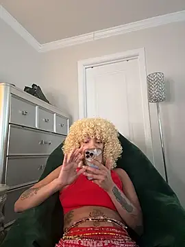 butterflybootyy's cam snapshot