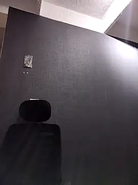 Venuz_Rivers_'s cam snapshot