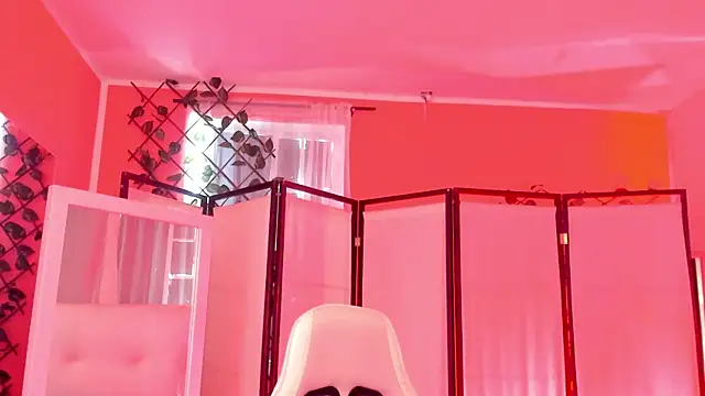 your_khloe's cam snapshot