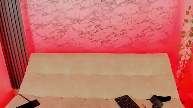 eimi_rosse18 live sex cam