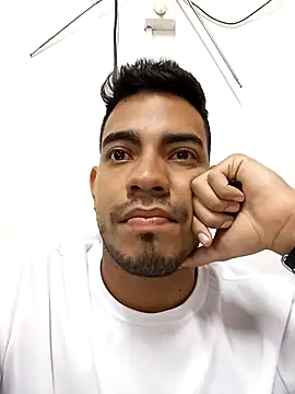 Moreno_latino_sex live sex cam