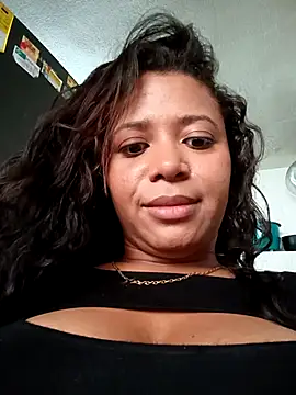 cindy_damm's cam snapshot