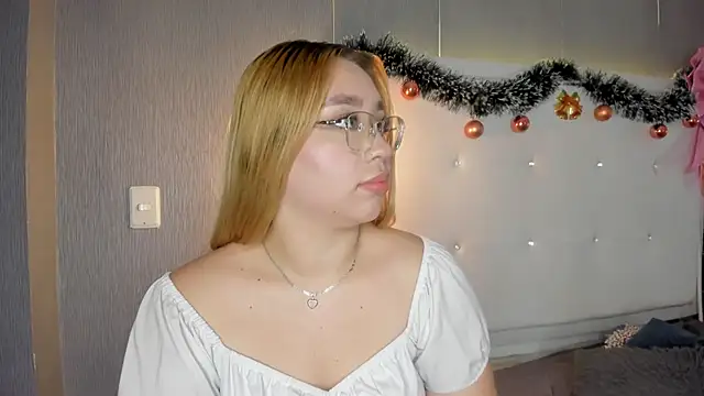 ximenanoah's cam snapshot