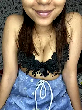 Pretty_doll25's cam snapshot