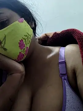 illay_love's cam snapshot