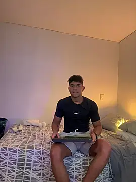 austin_spears_'s cam snapshot