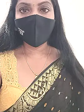 shivani27's cam snapshot