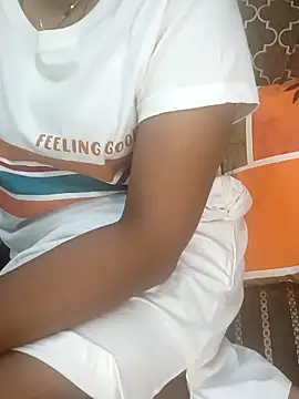 tamil_thaara03's cam snapshot