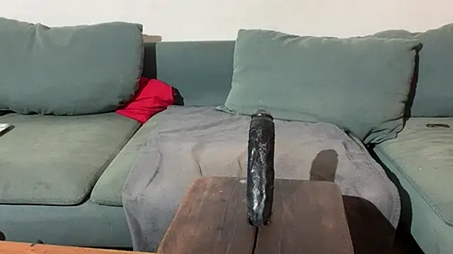 devote_schlampe00 live sex cam