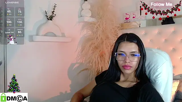 zoe_sexy_latin_19's cam snapshot