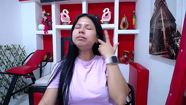 Letty_Plugxo's cam snapshot