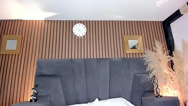 3x_naxa's cam snapshot