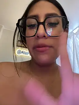 AleFantasy000001Peru live sex cam