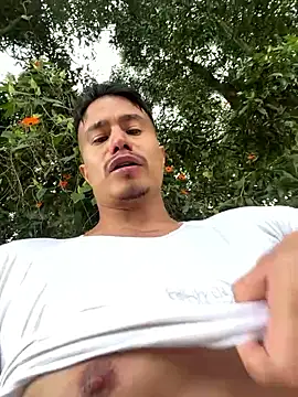 DominickVegas live sex cam