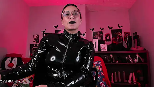 lilith-deveraux's cam snapshot