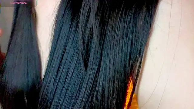 Embez-Damdang live sex cam