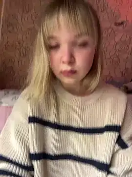 Emilly_Wills_'s cam snapshot