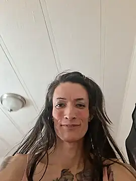 MaitressePomme3's cam snapshot