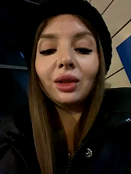 KrisMagnoly live sex cam