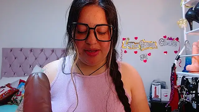 lanaqueen699's cam snapshot