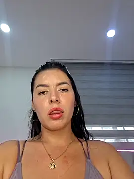 Anal_Luucia live sex cam