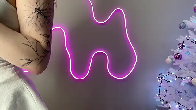 BIG_BOOBS_KARALIN live sex cam