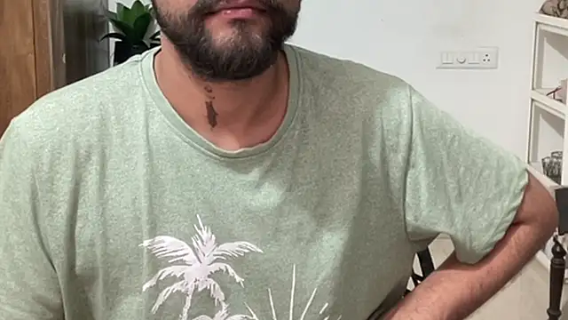 MakeMeAwareAah live sex cam