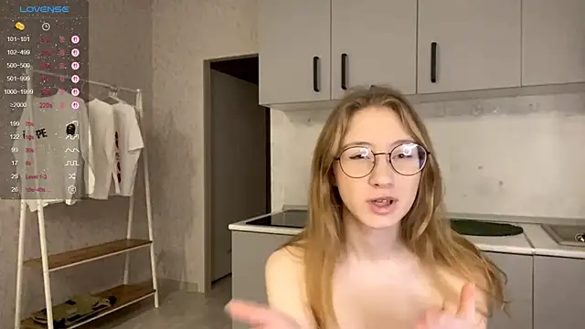 MargyDejong live sex cam