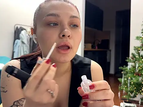 PassionPie's cam snapshot