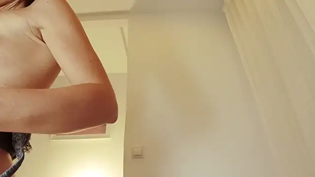 StracciaStella- live sex cam