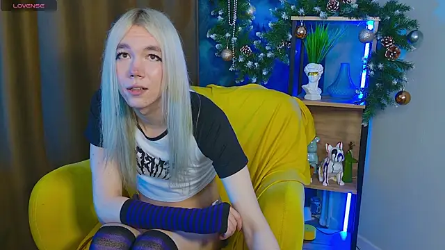 Lora_Long live sex cam