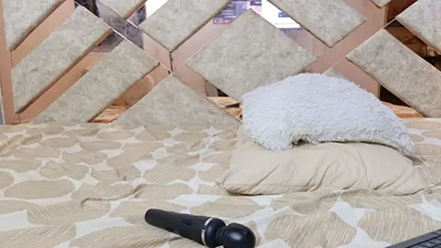 _miss_khloe live sex cam