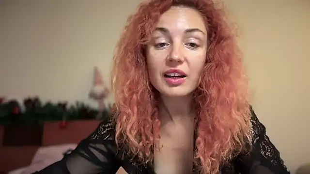 Reddgiirl's cam snapshot