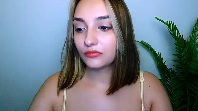 veryshygirl's cam snapshot