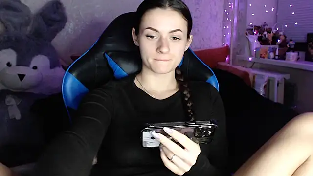 only_ubuterfly1's cam snapshot