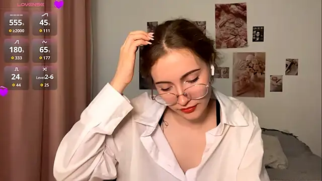 Kira_Sanders's cam snapshot