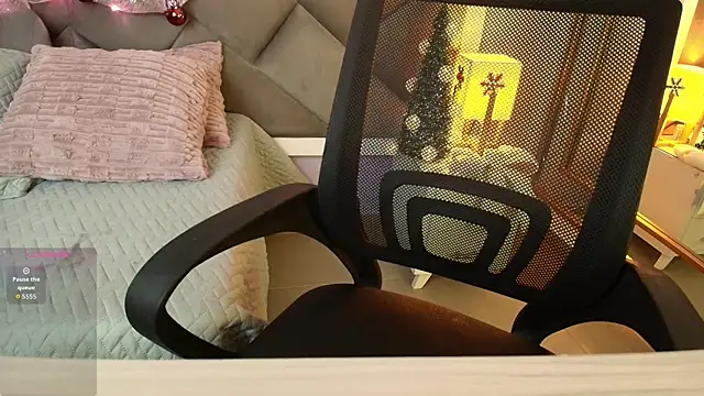 lisa_casper's cam snapshot