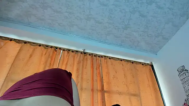 thamara226's cam snapshot