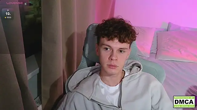 cute_thomas live sex cam