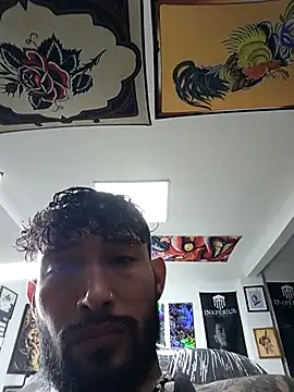 Kingbigcock23cm live sex cam