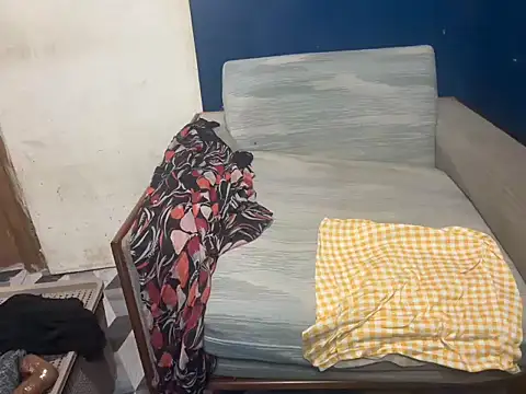 asian-doll live sex cam