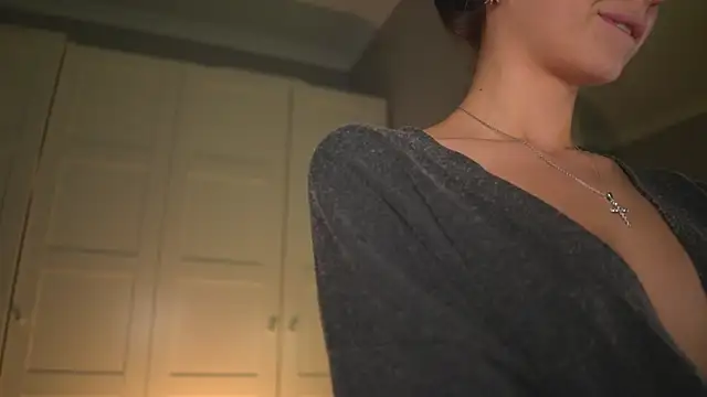 -JuicyMolly- live sex cam