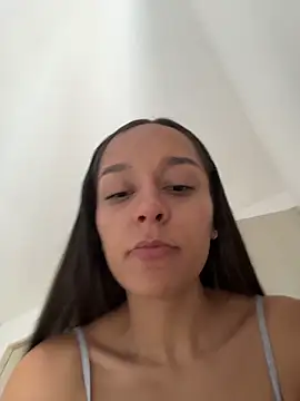 Brunettecollins05 live sex cam