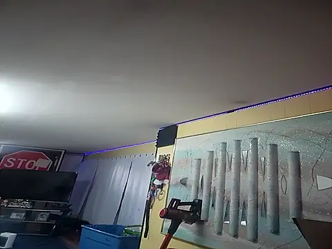 Synfulsymone9's cam snapshot