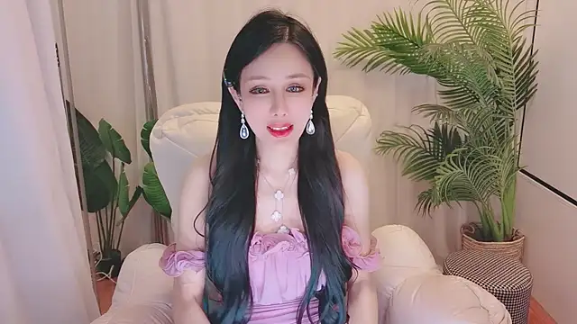 MeettheRainbow's cam snapshot