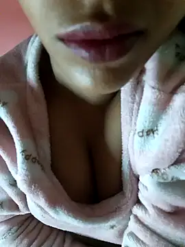 Neethu90's cam snapshot