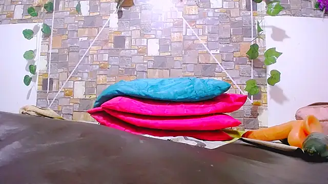 MaidenGame's cam snapshot