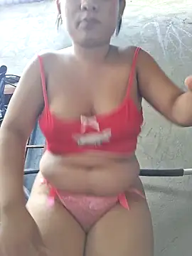 hot-mom22 live sex cam